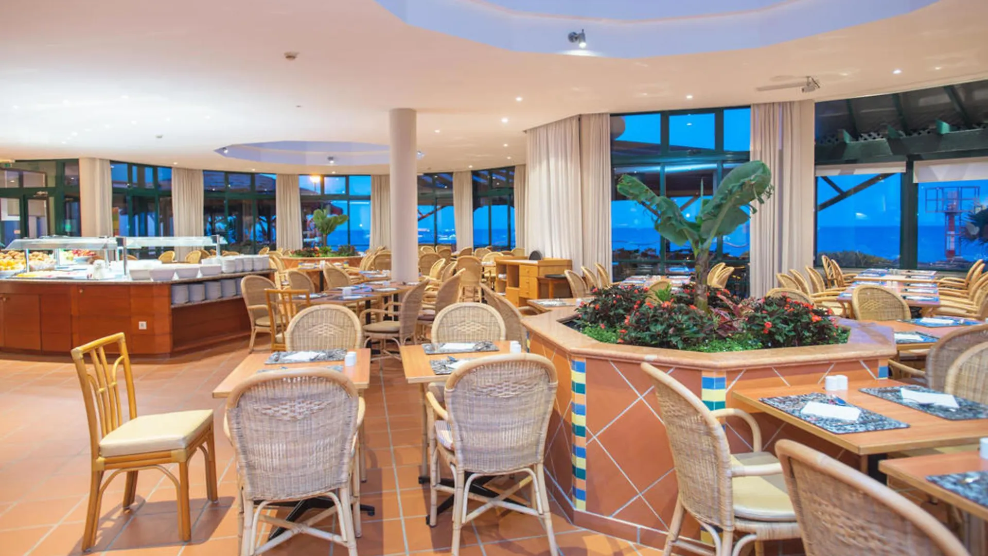 Pestana Ocean Bay Resort Funchal  Hotel