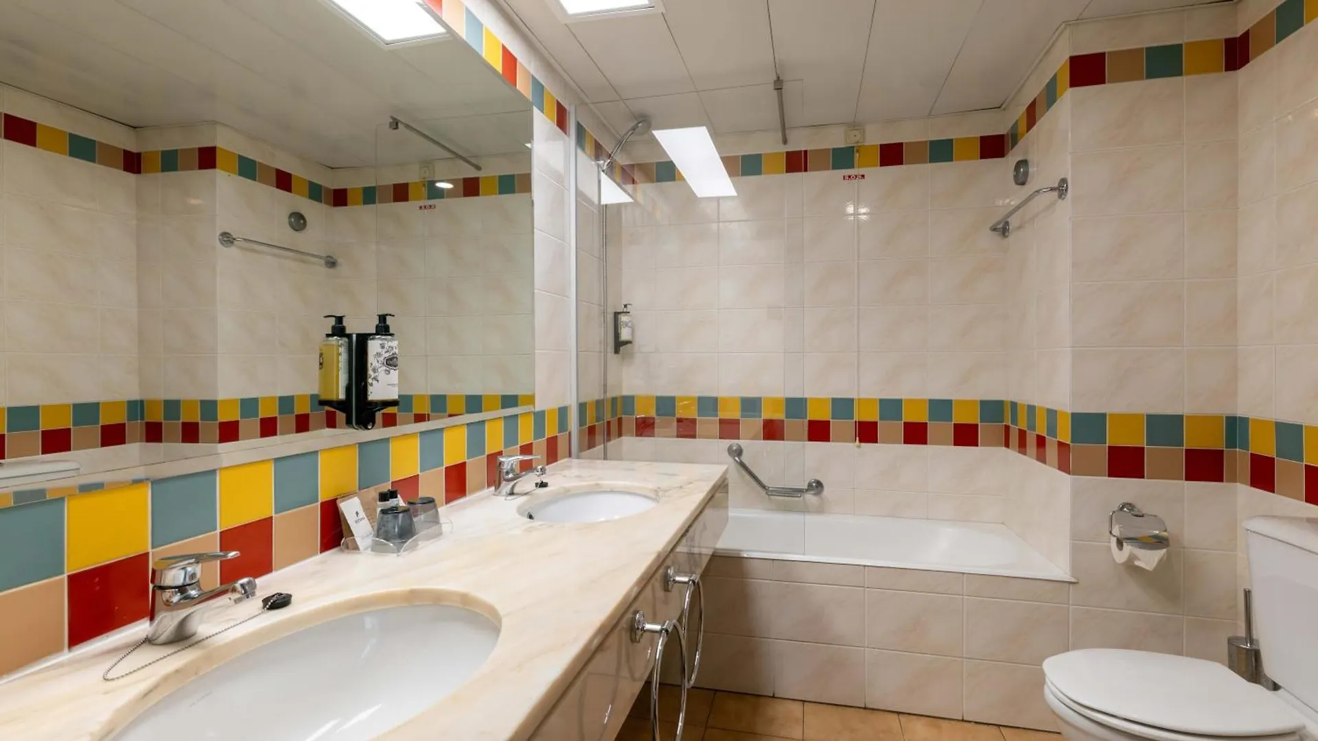 Pestana Ocean Bay Resort Funchal  Hotel