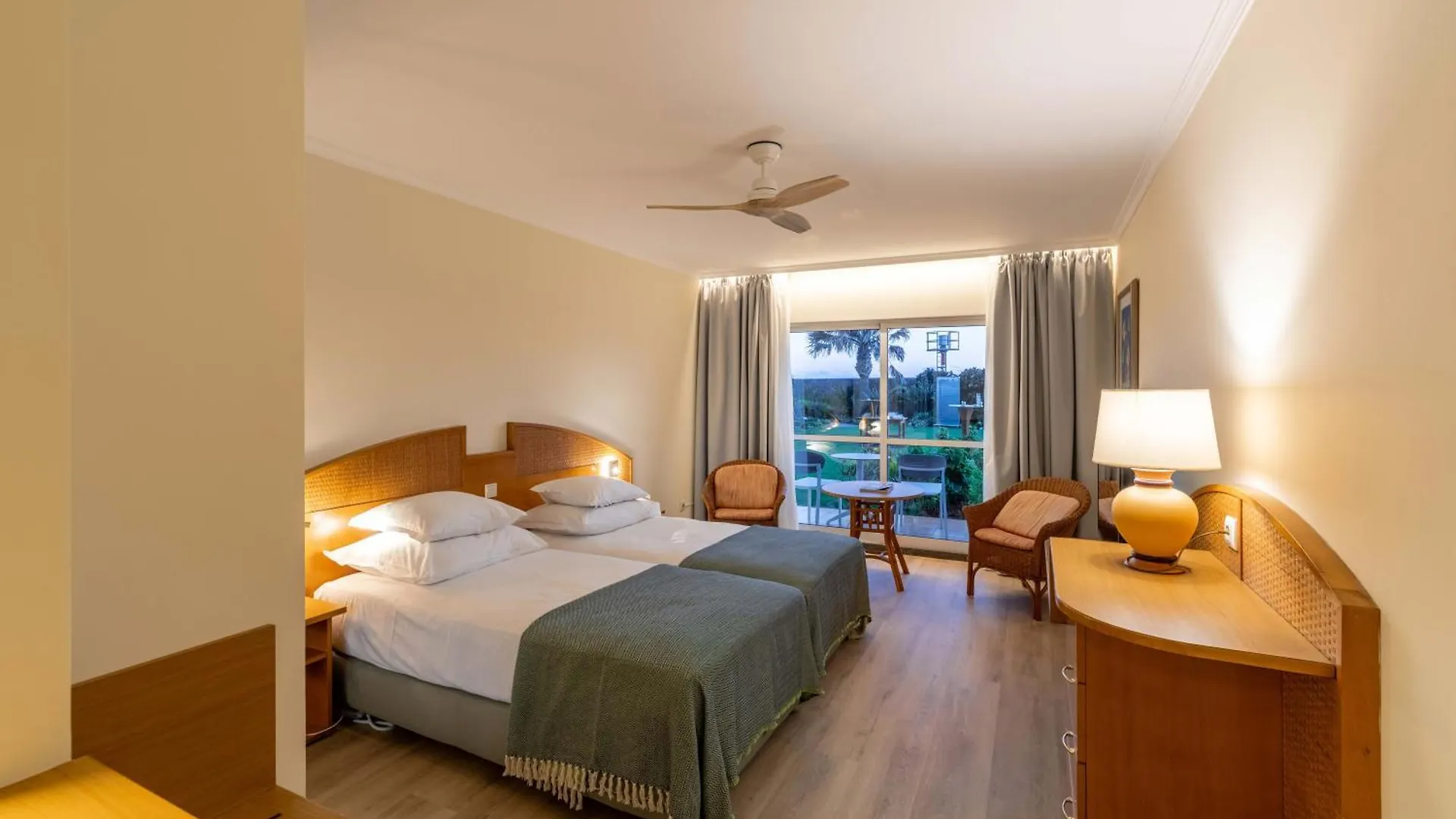 Pestana Ocean Bay Resort Funchal  Funchal (Madeira)