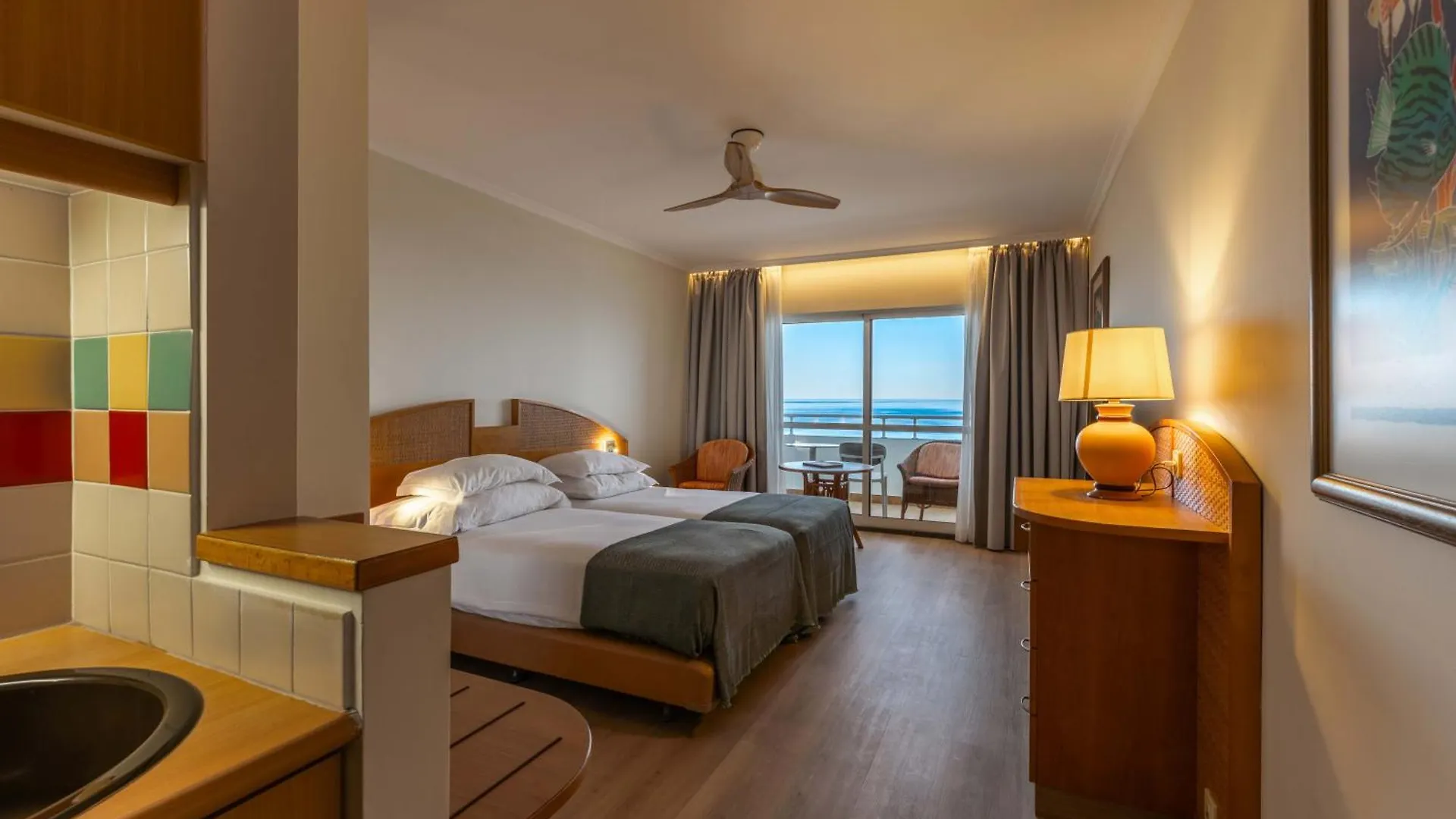 Pestana Ocean Bay Resort Funchal  4*, Funchal (Madeira) Portugalia