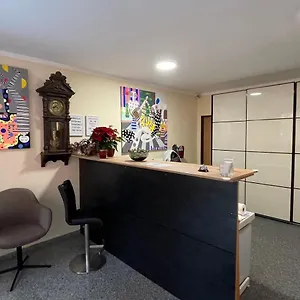 zkontrolujte dostupnost