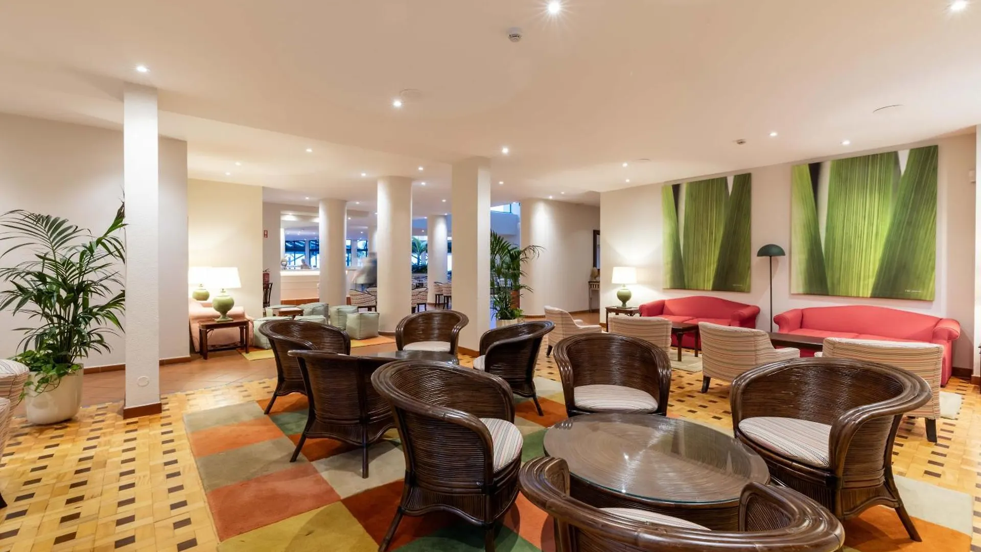 Pestana Ocean Bay Resort Funchal  4*, Funchal (Madeira) Portugal