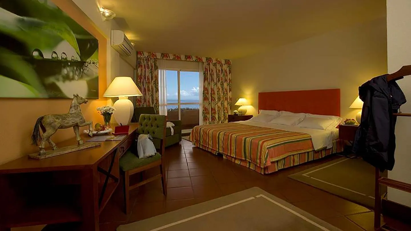 Pestana Ocean Bay Resort Funchal  4*, Funchal (Madeira) Portugal