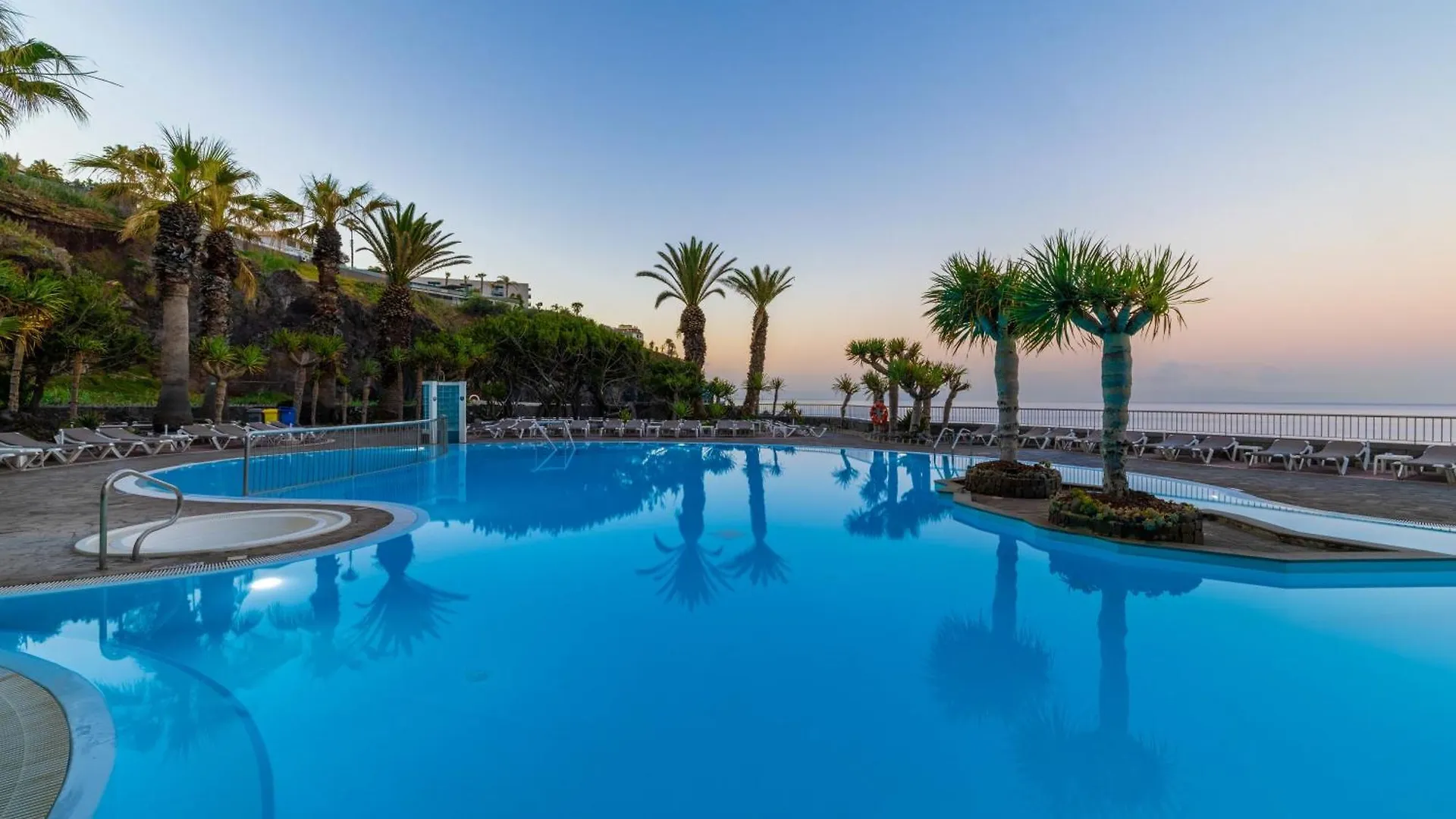 Pestana Ocean Bay Resort Funchal  Hotel Funchal (Madeira)